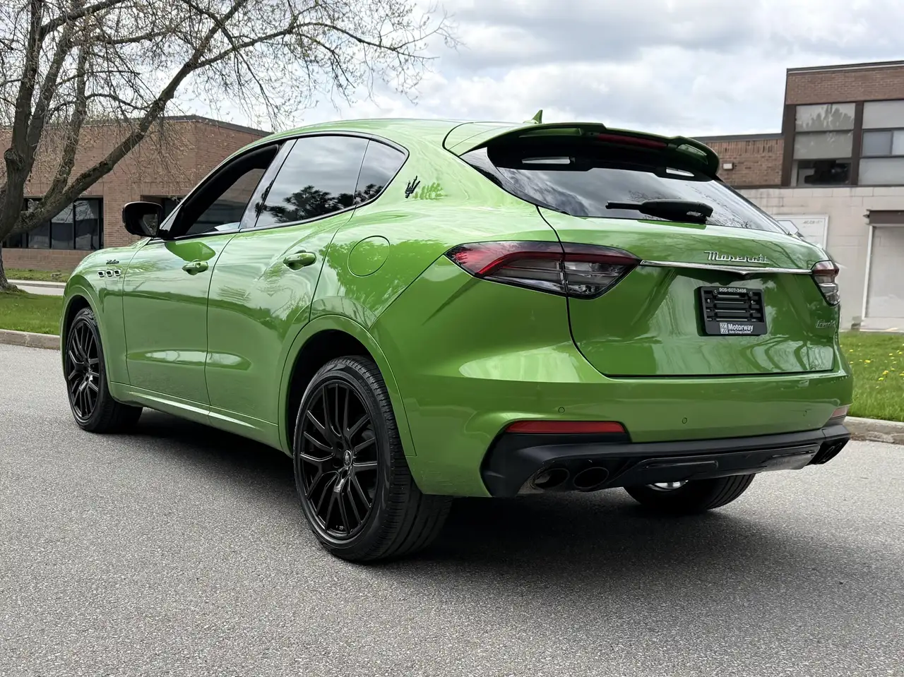 Maserati Levante снимка Maserati Levante