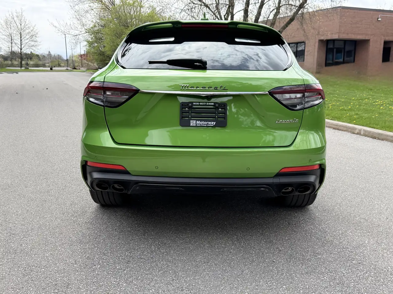 Maserati Levante снимка Maserati Levante