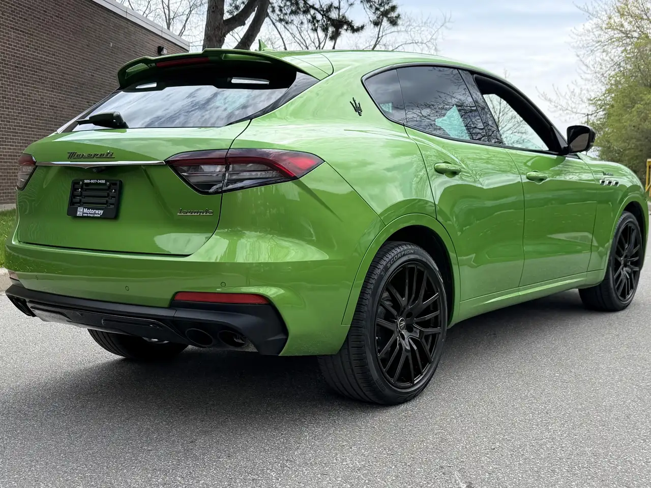 Maserati Levante снимка Maserati Levante