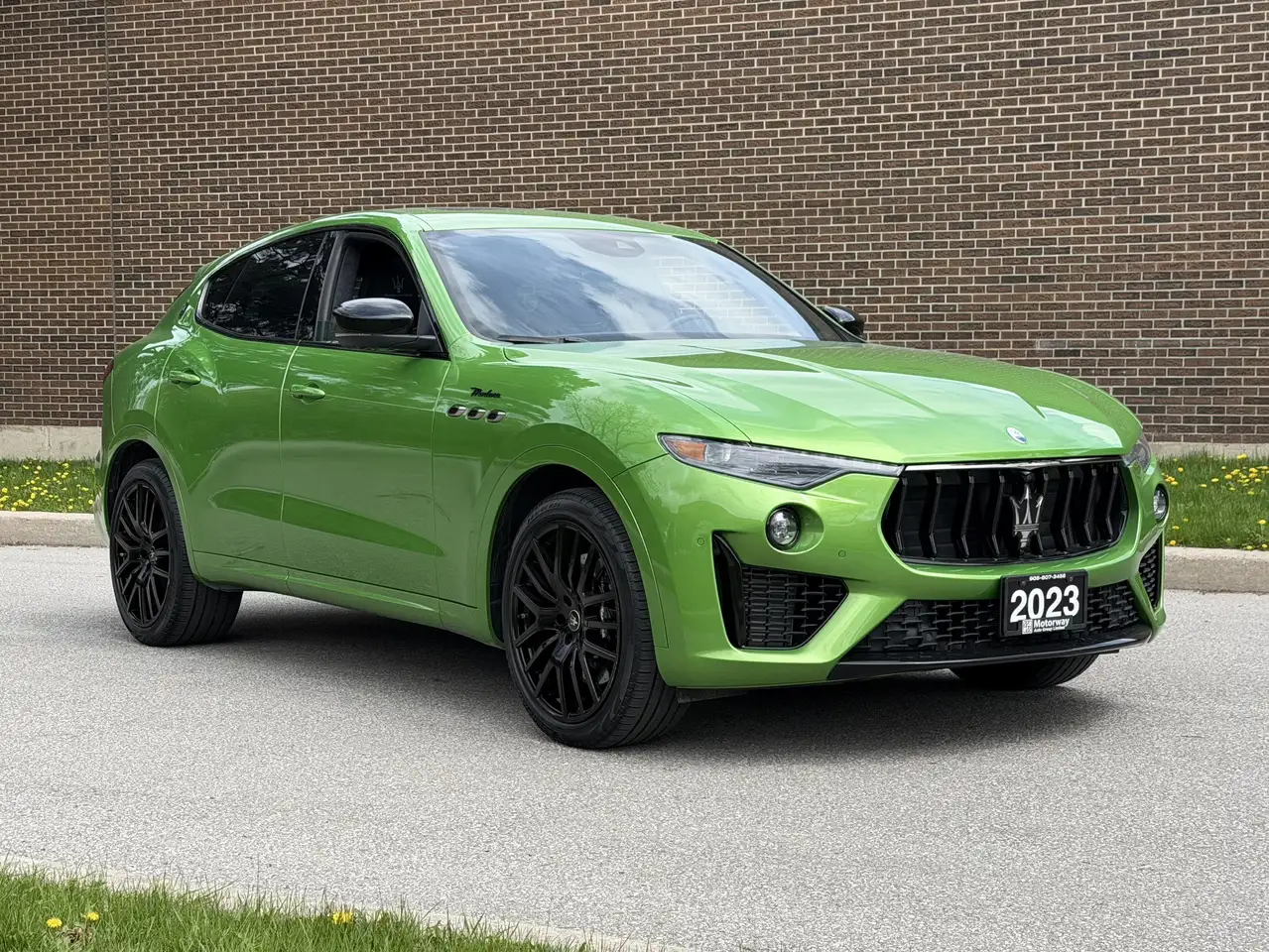 Maserati Levante снимка Maserati Levante