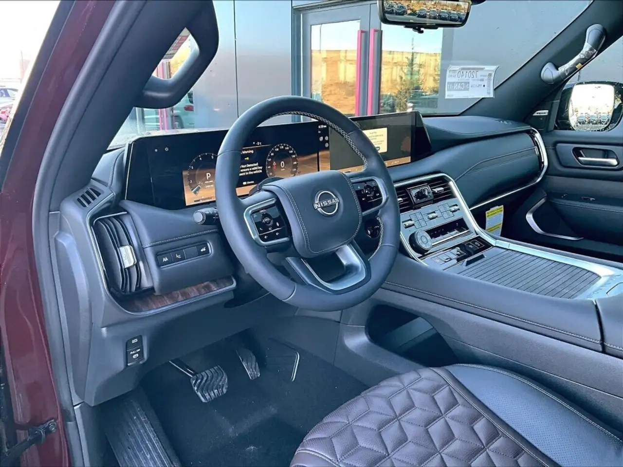 Nissan Armada снимка Nissan Armada