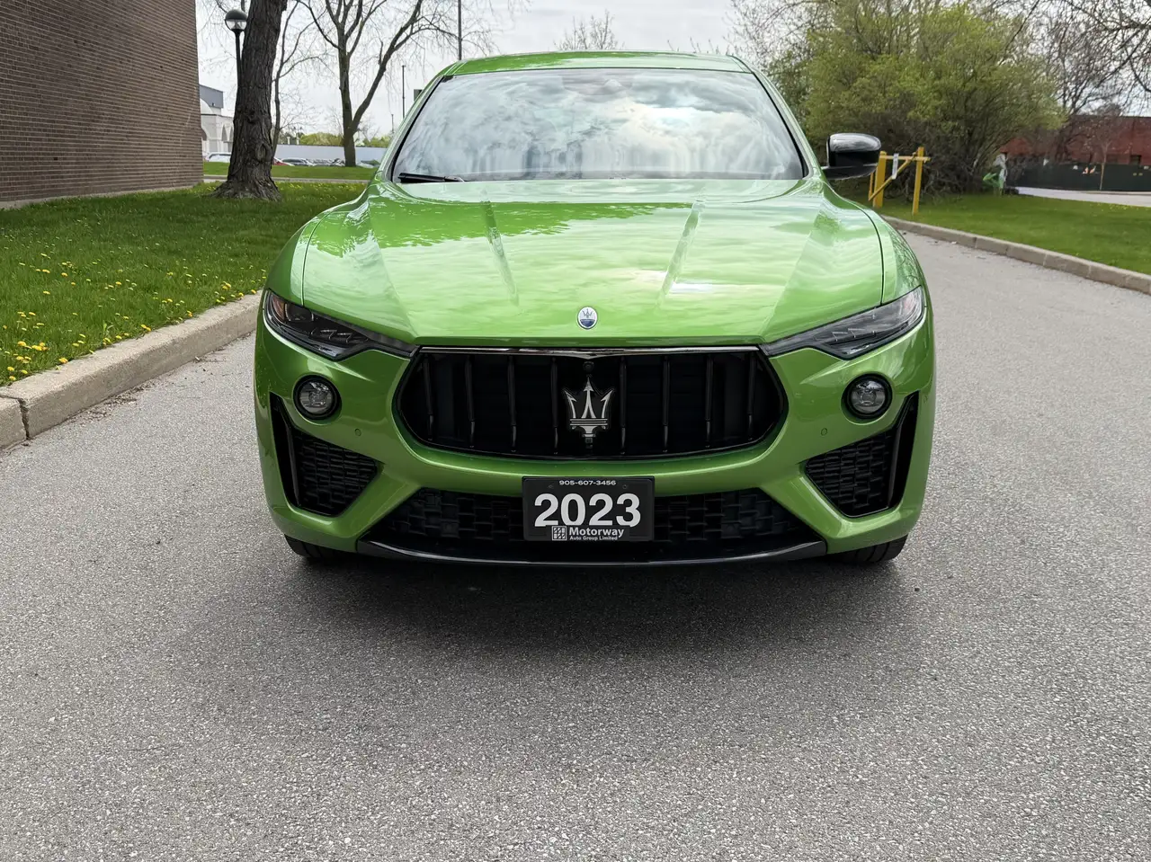 Maserati Levante снимка Maserati Levante