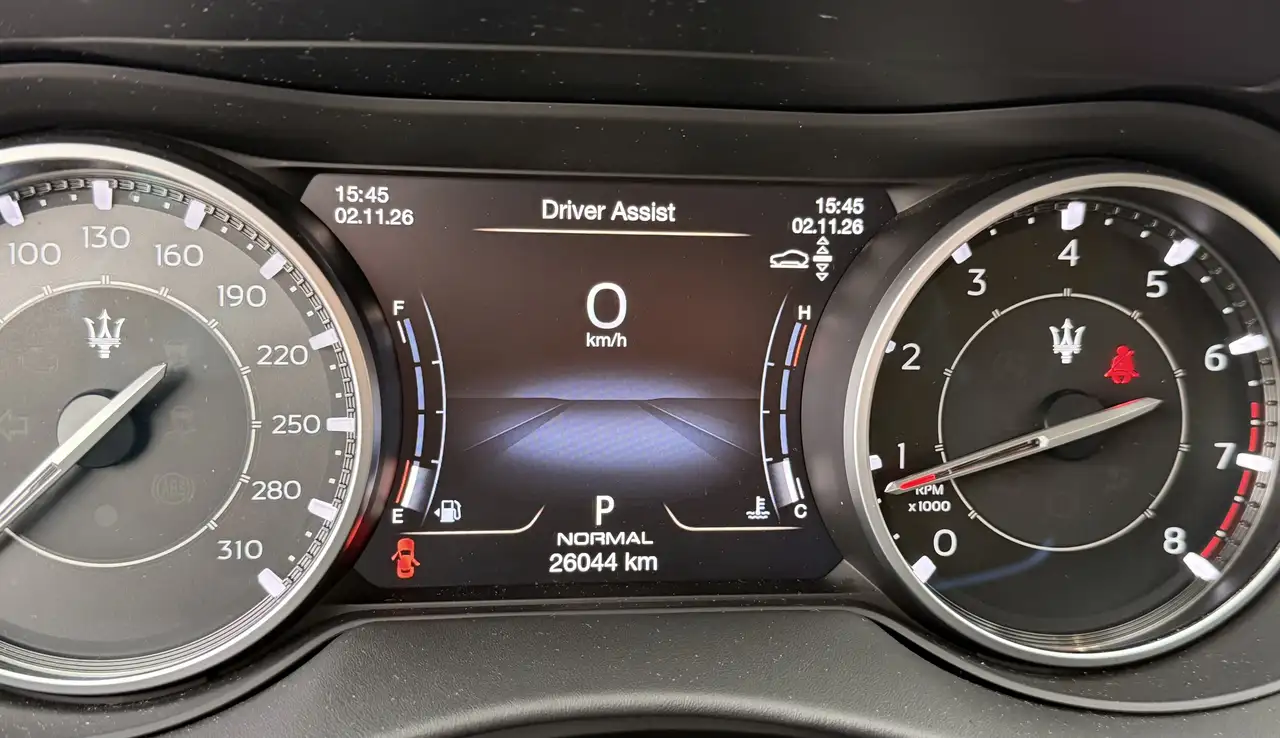 Maserati Levante снимка Maserati Levante