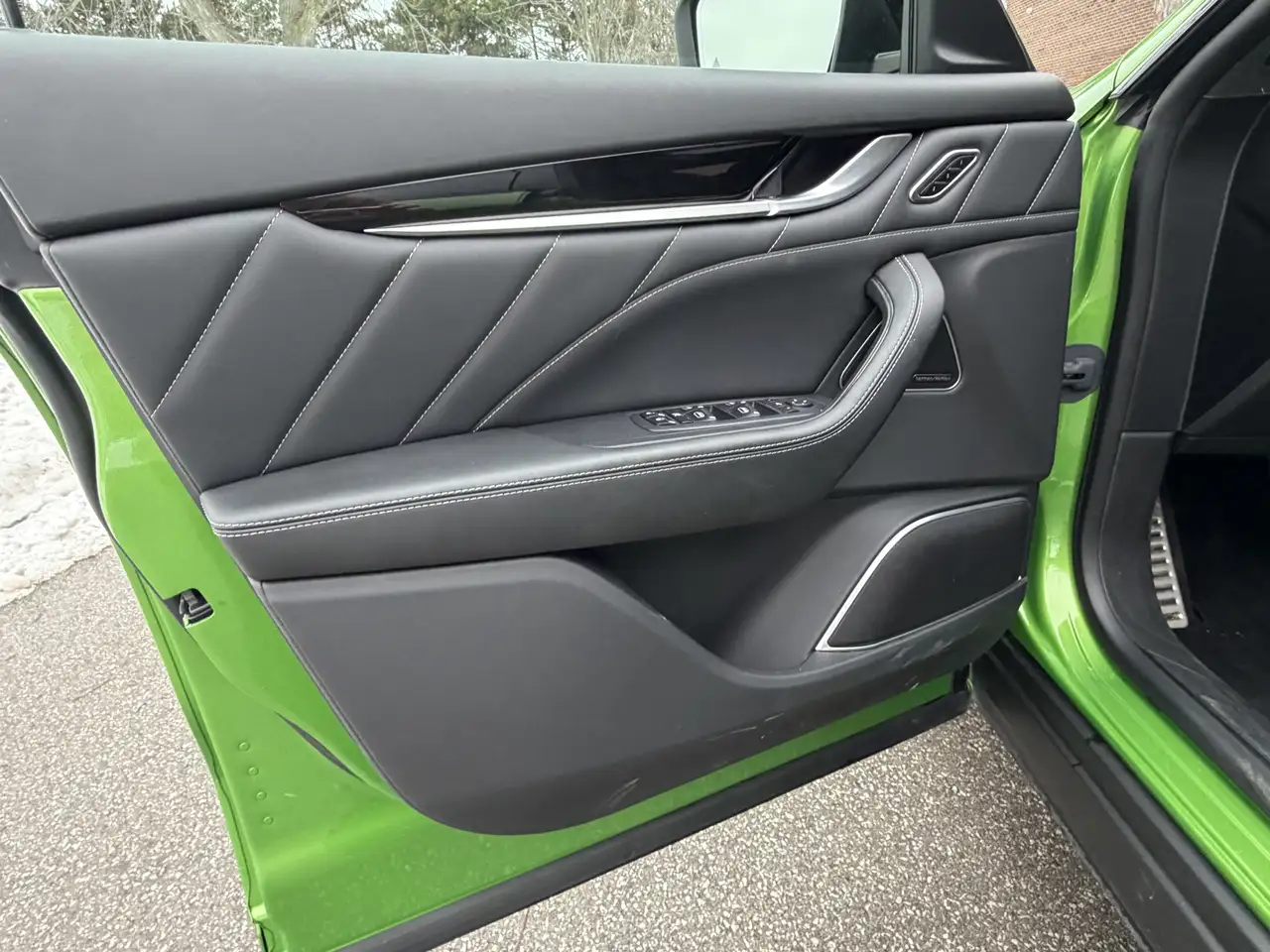Maserati Levante снимка Maserati Levante