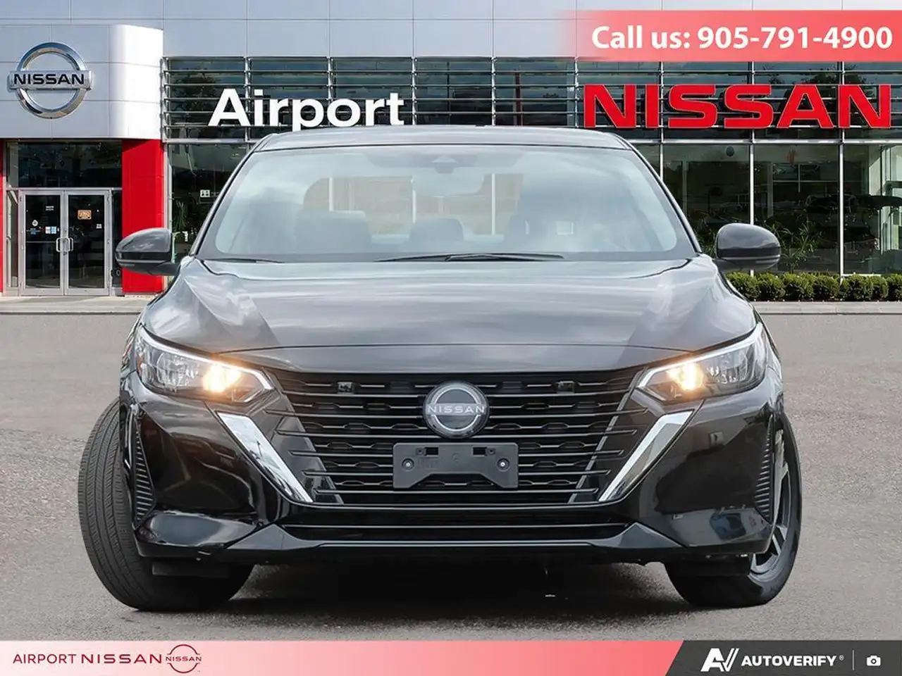 Nissan Sentra fotografie Nissan Sentra