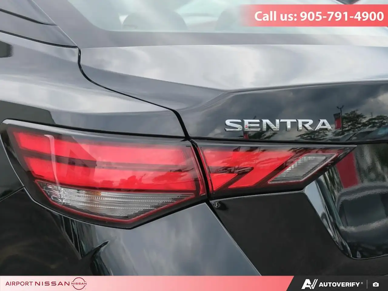 Nissan Sentra fotografie Nissan Sentra
