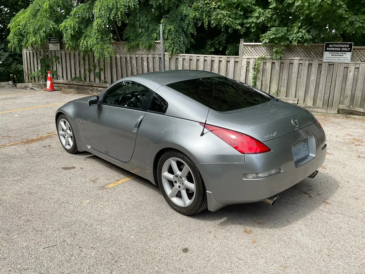 Nissan 350Z photo Nissan 350Z