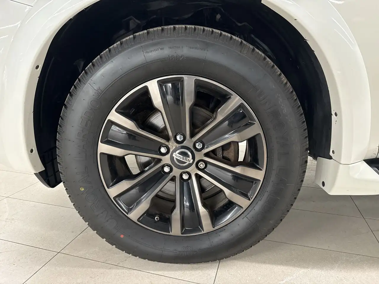 Nissan Armada fotografie Nissan Armada