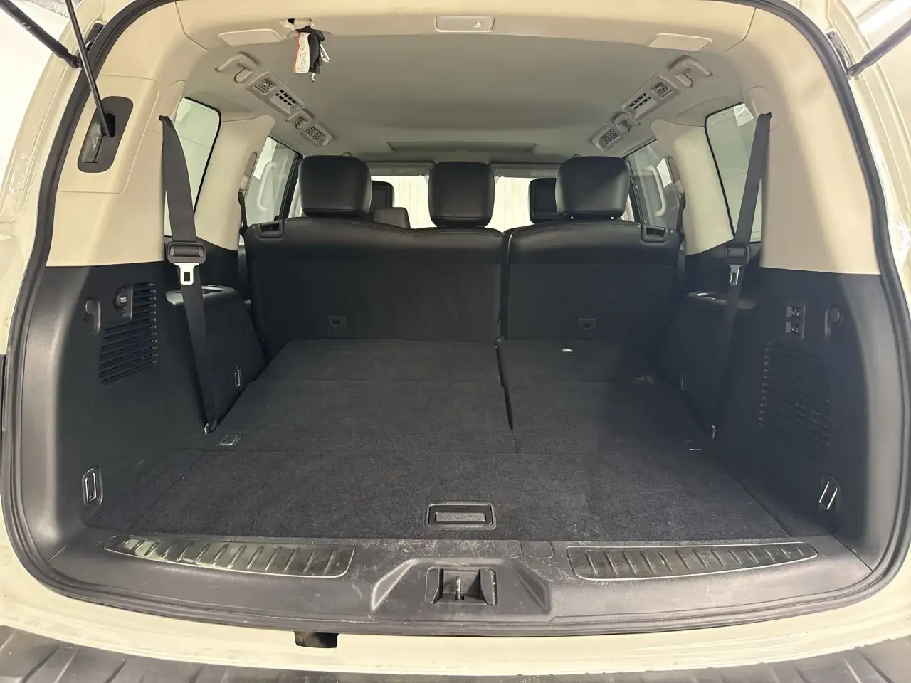 Nissan Armada fotografie Nissan Armada