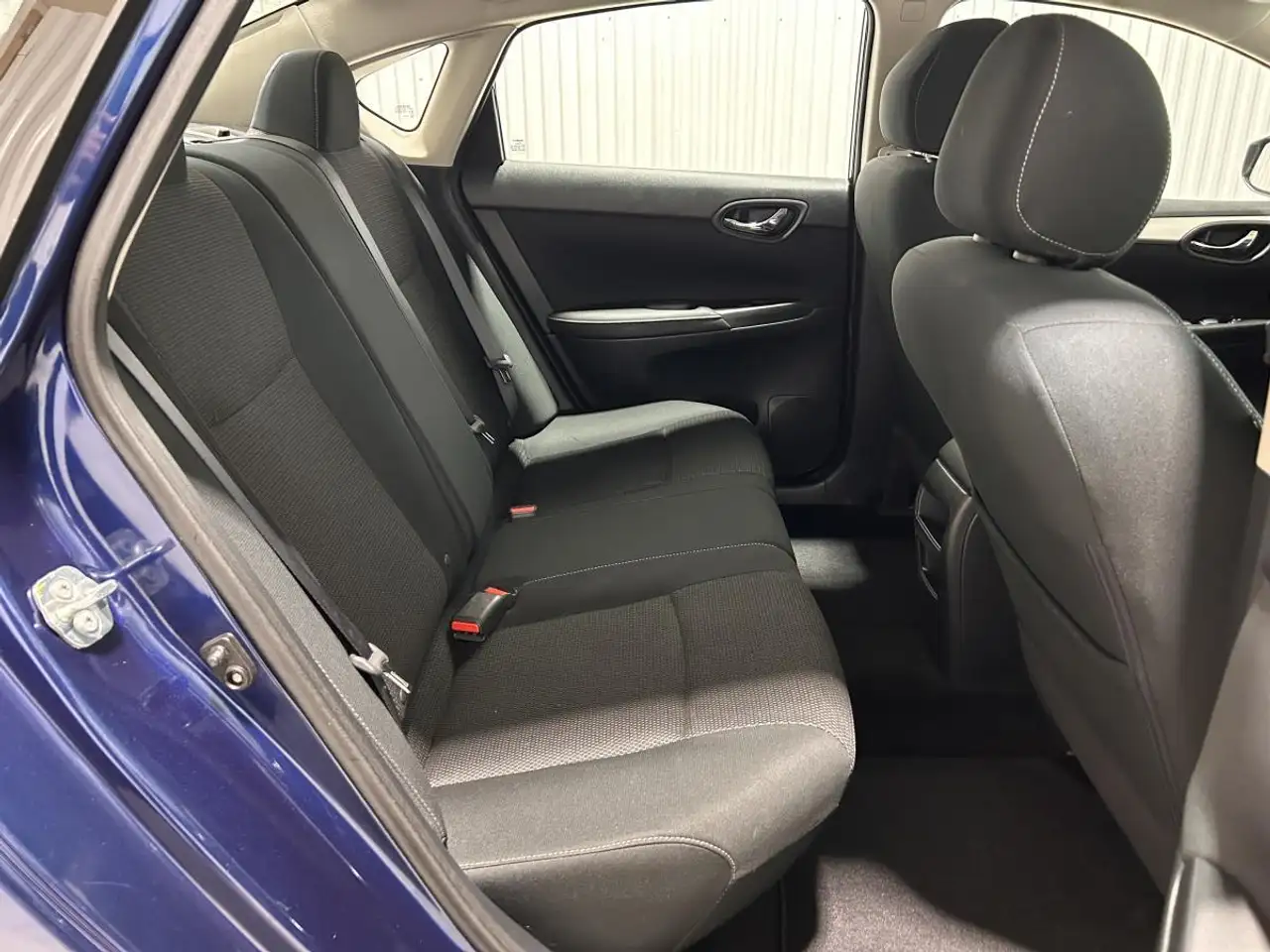 Nissan Sentra fotografie Nissan Sentra