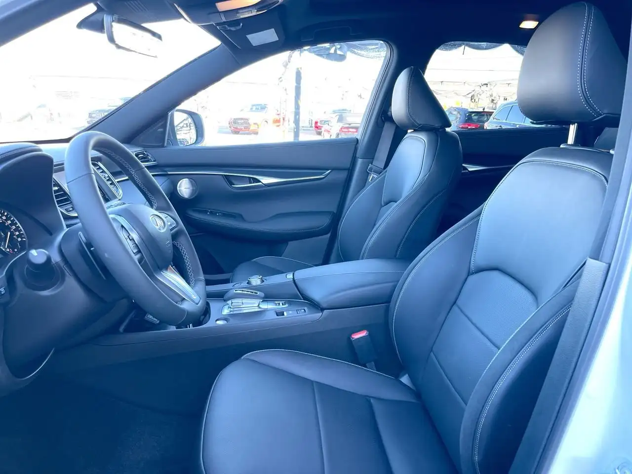 Infiniti QX50 photo Infiniti QX50