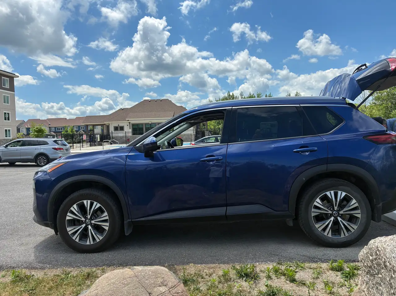 Nissan Rogue photo Nissan Rogue