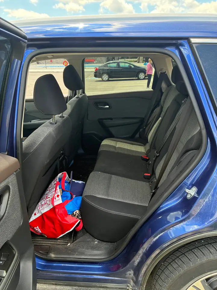 Nissan Rogue photo Nissan Rogue