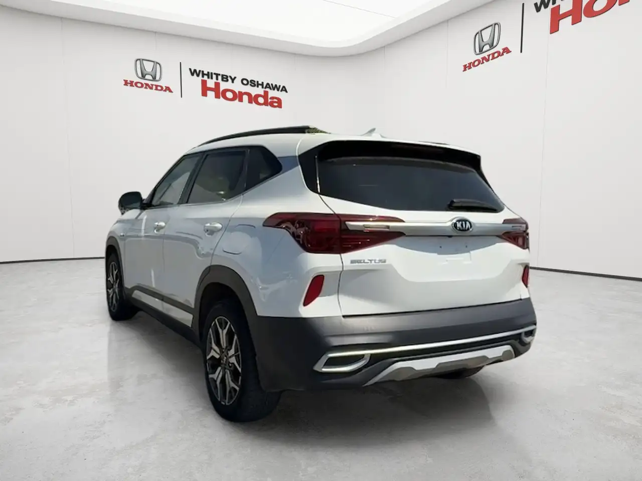 Kia Seltos photo Kia Seltos