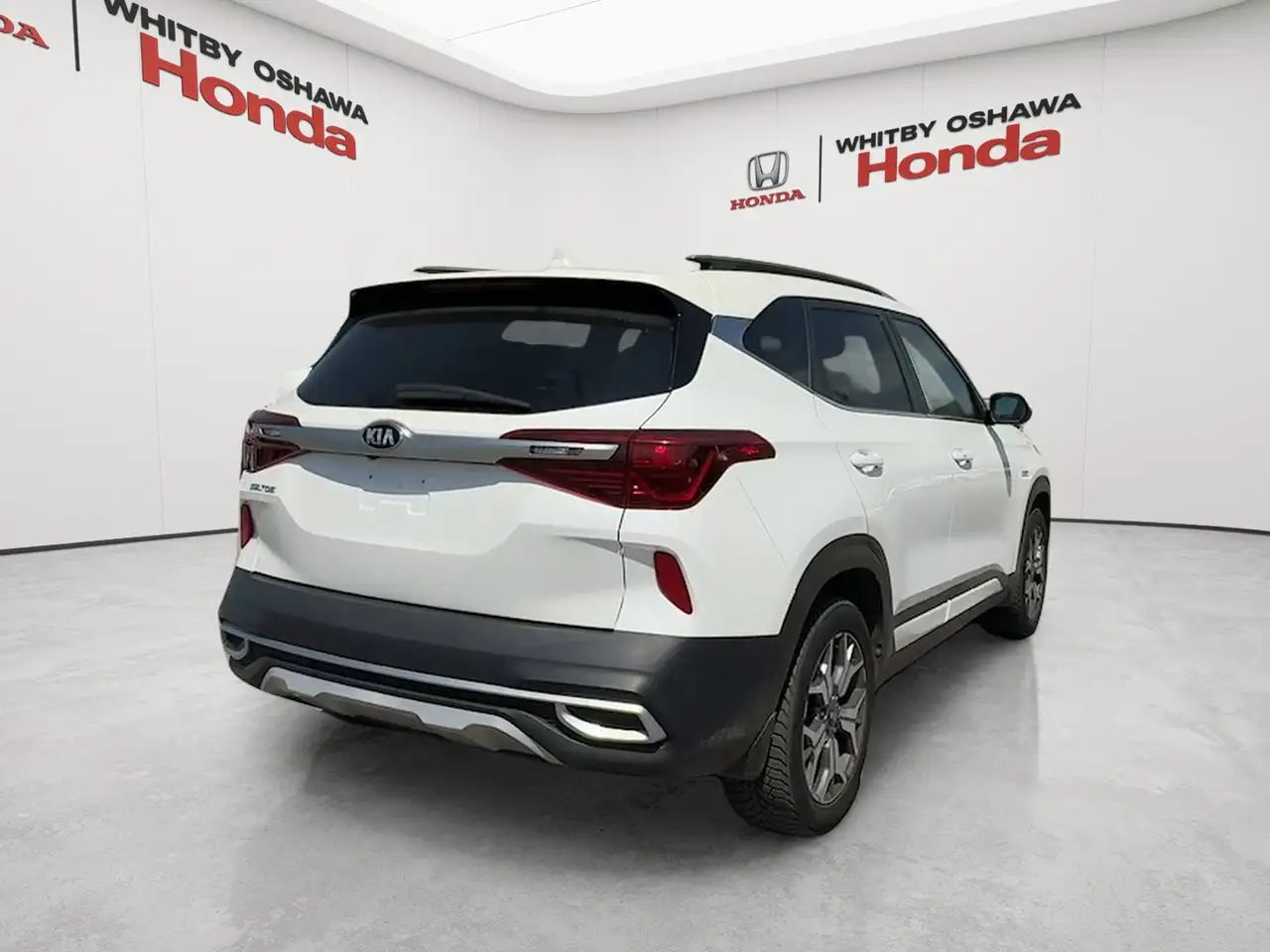 Kia Seltos photo Kia Seltos
