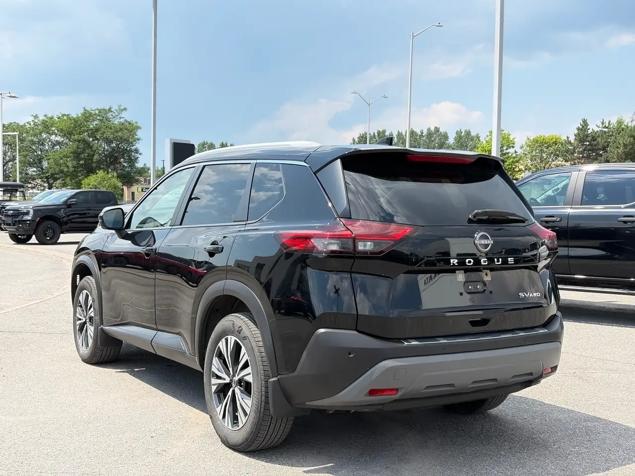 Nissan Rogue fotografie Nissan Rogue