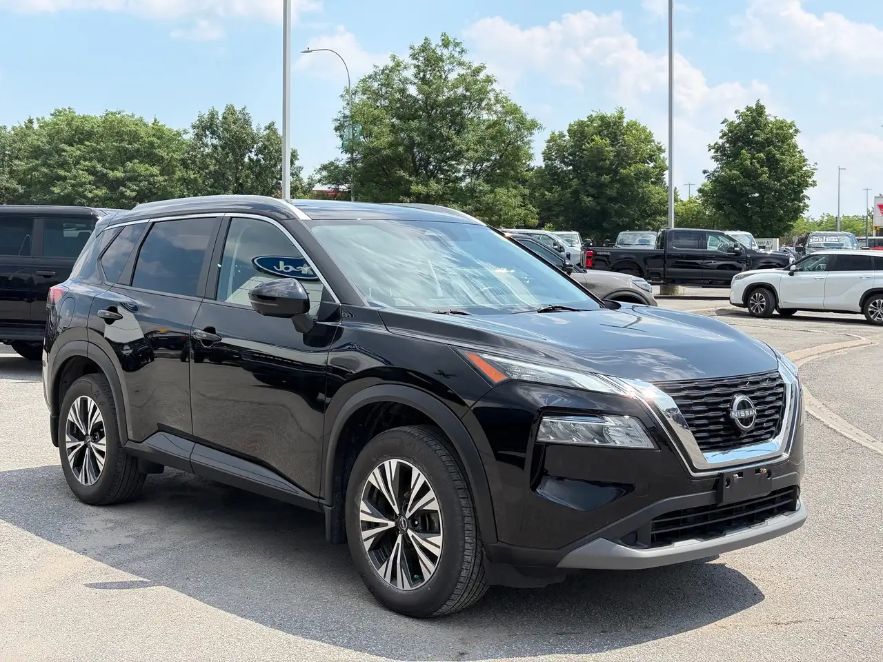 Nissan Rogue fotografie Nissan Rogue
