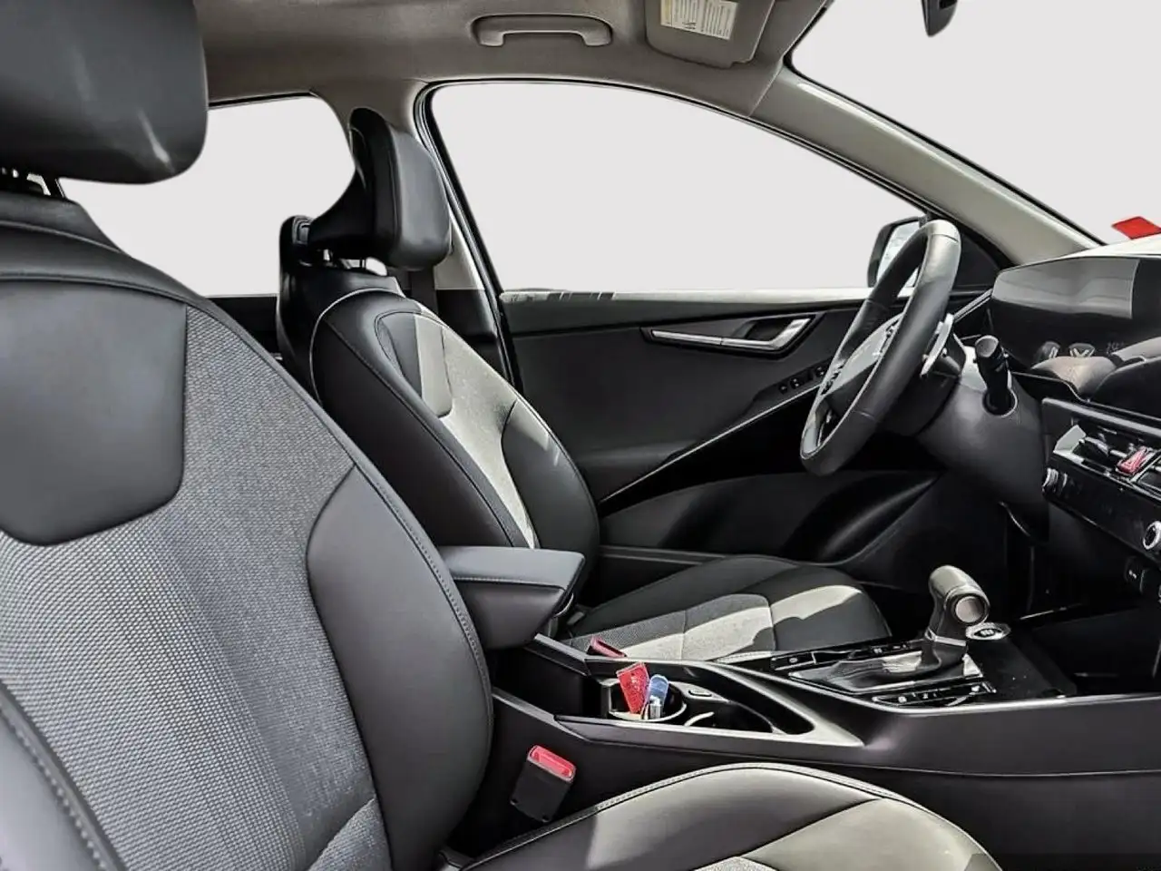 Kia Niro photo Kia Niro