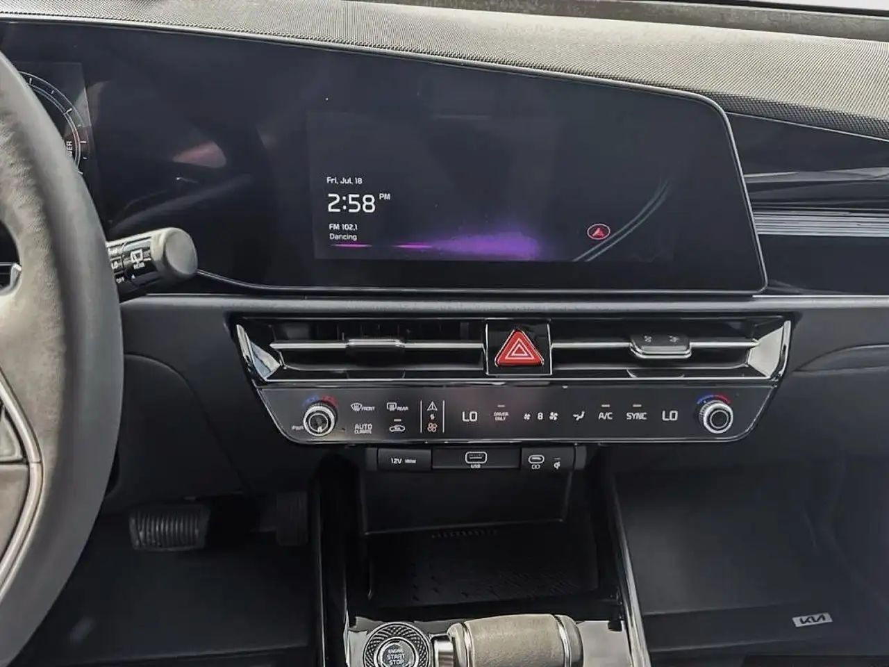 Kia Niro photo Kia Niro