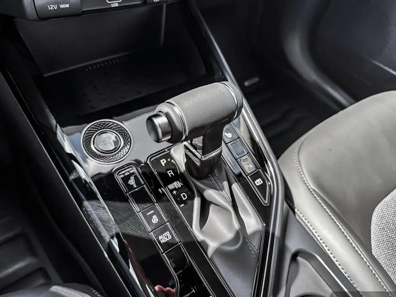 Kia Niro photo Kia Niro