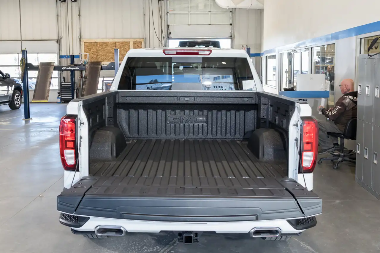GMC Sierra 1500 снимка GMC Sierra 1500