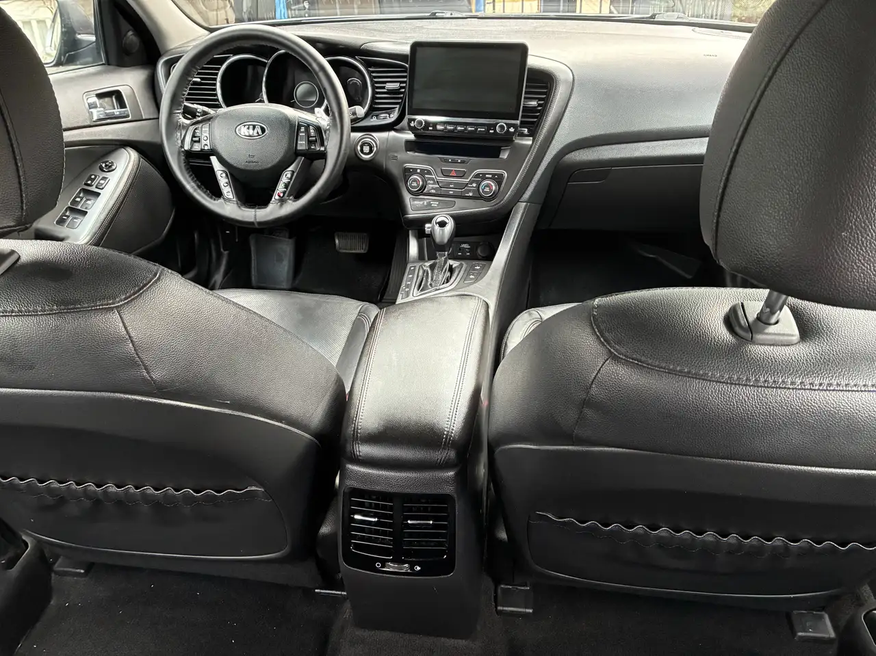 Kia Optima снимка Kia Optima