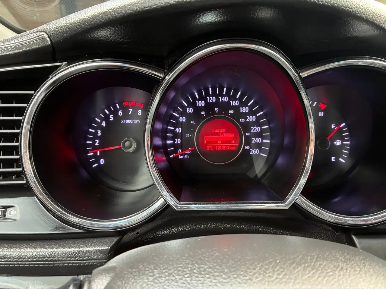 Kia Optima снимка Kia Optima
