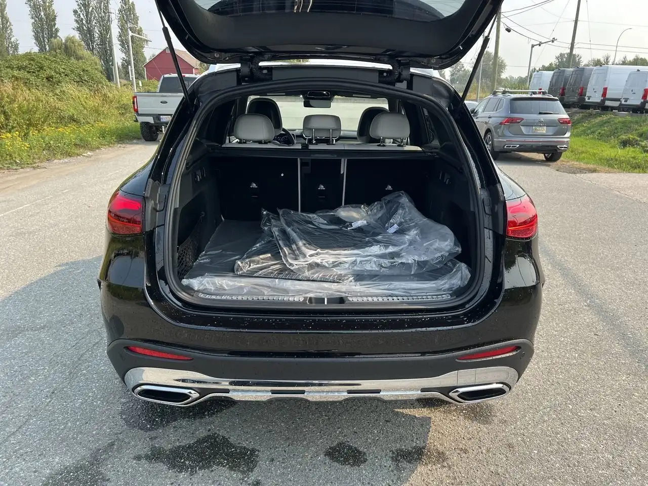 Mercedes-Benz GLC снимка Mercedes-Benz GLC