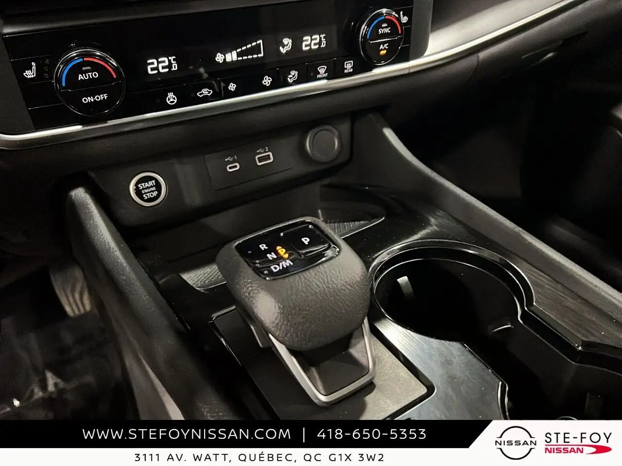 Nissan Rogue fotografie Nissan Rogue