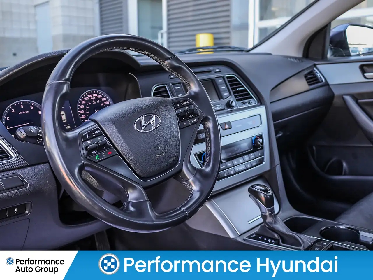 Hyundai SONATA снимка Hyundai SONATA
