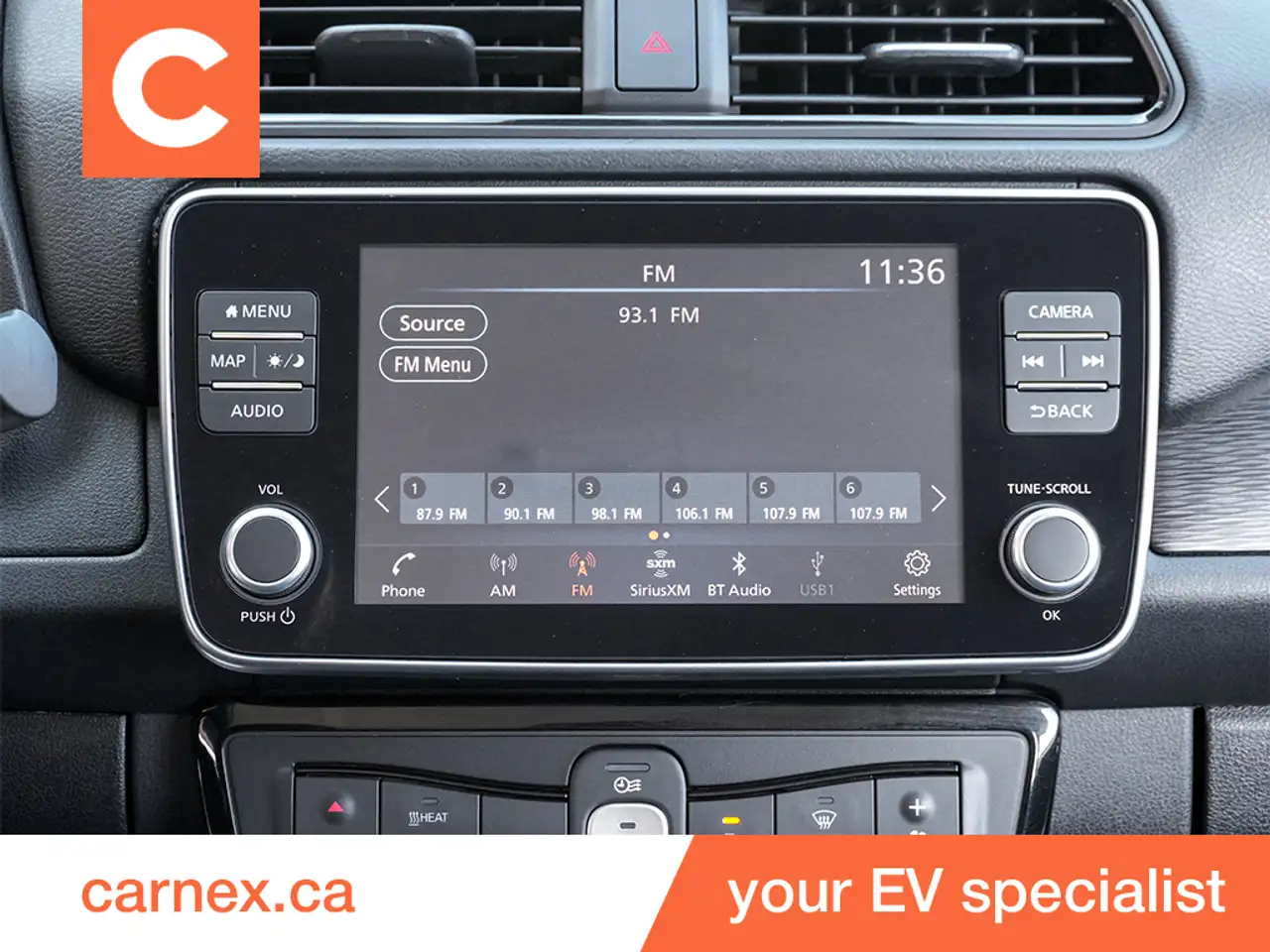 Nissan Leaf photo Nissan Leaf