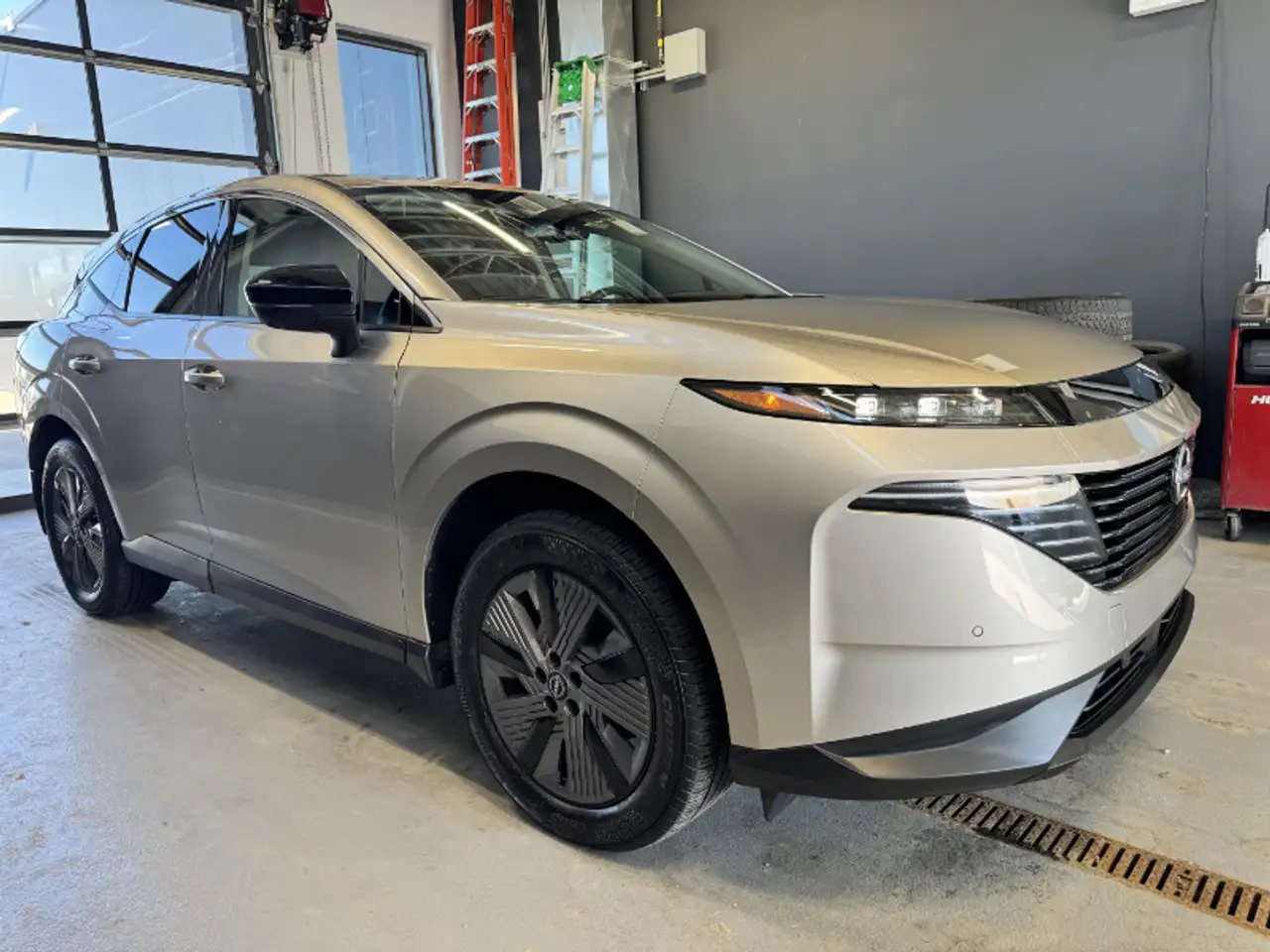 Nissan Murano снимка Nissan Murano
