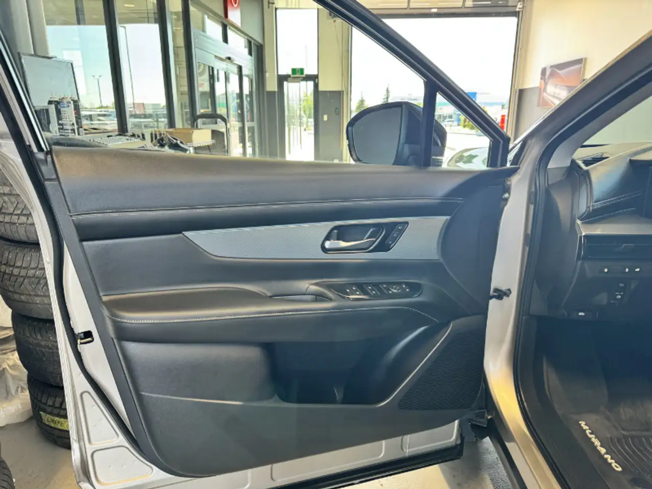 Nissan Murano снимка Nissan Murano