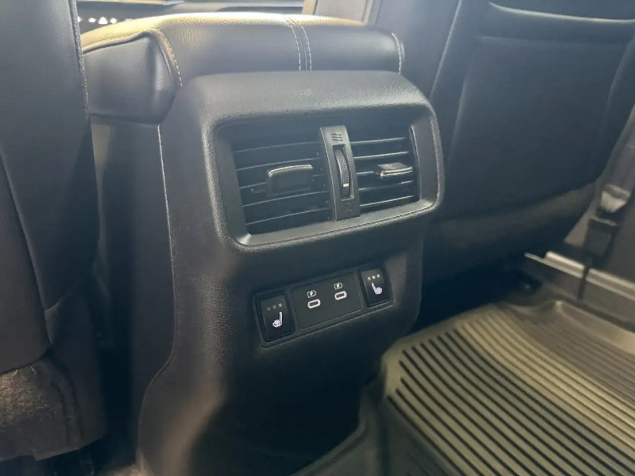 Nissan Murano снимка Nissan Murano