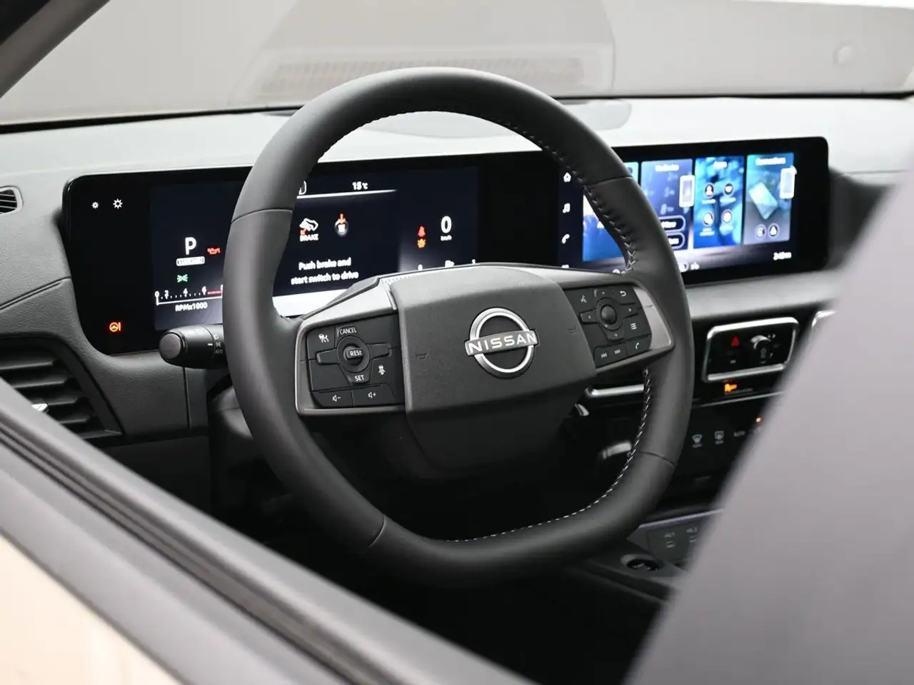 Nissan Sentra снимка Nissan Sentra