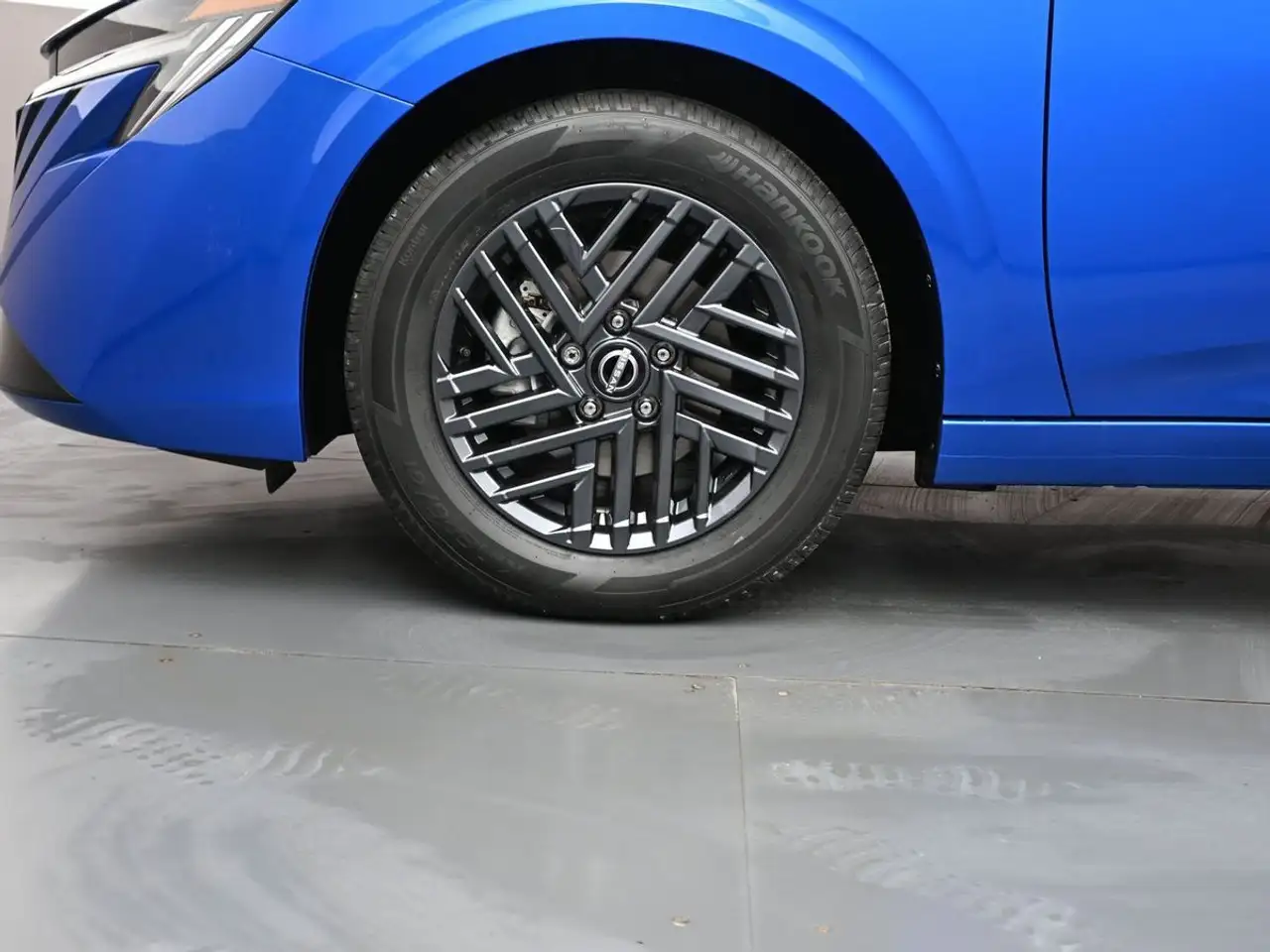 Nissan Sentra снимка Nissan Sentra