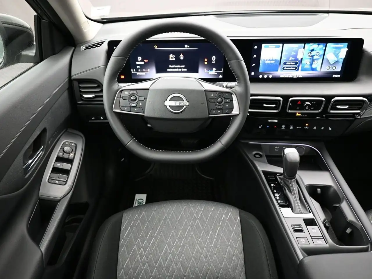 Nissan Sentra снимка Nissan Sentra