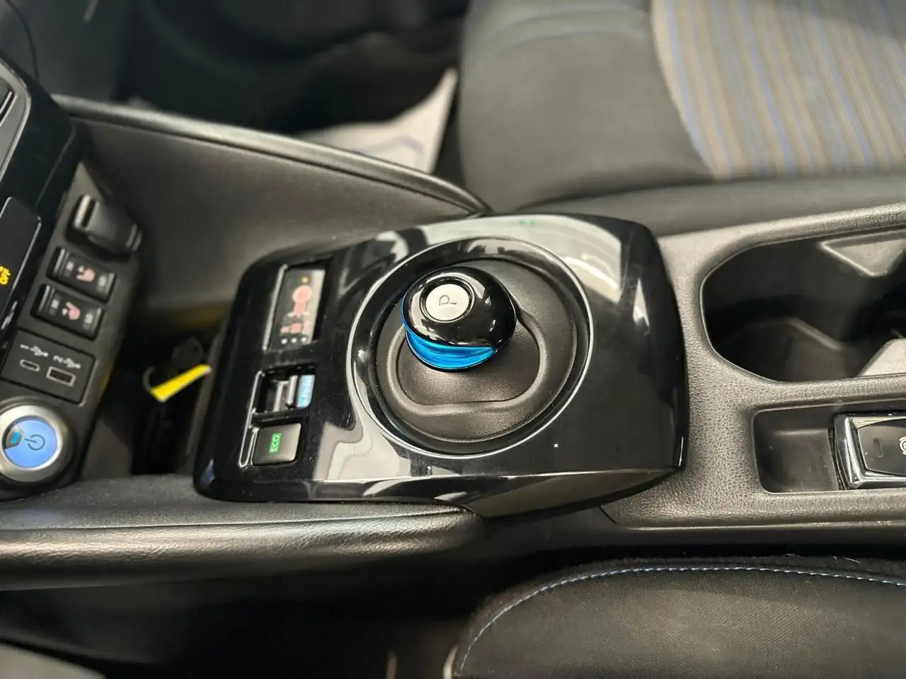 Nissan Leaf fotografie Nissan Leaf