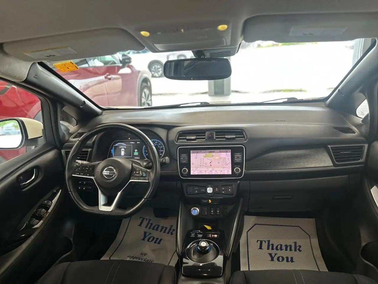 Nissan Leaf fotografie Nissan Leaf