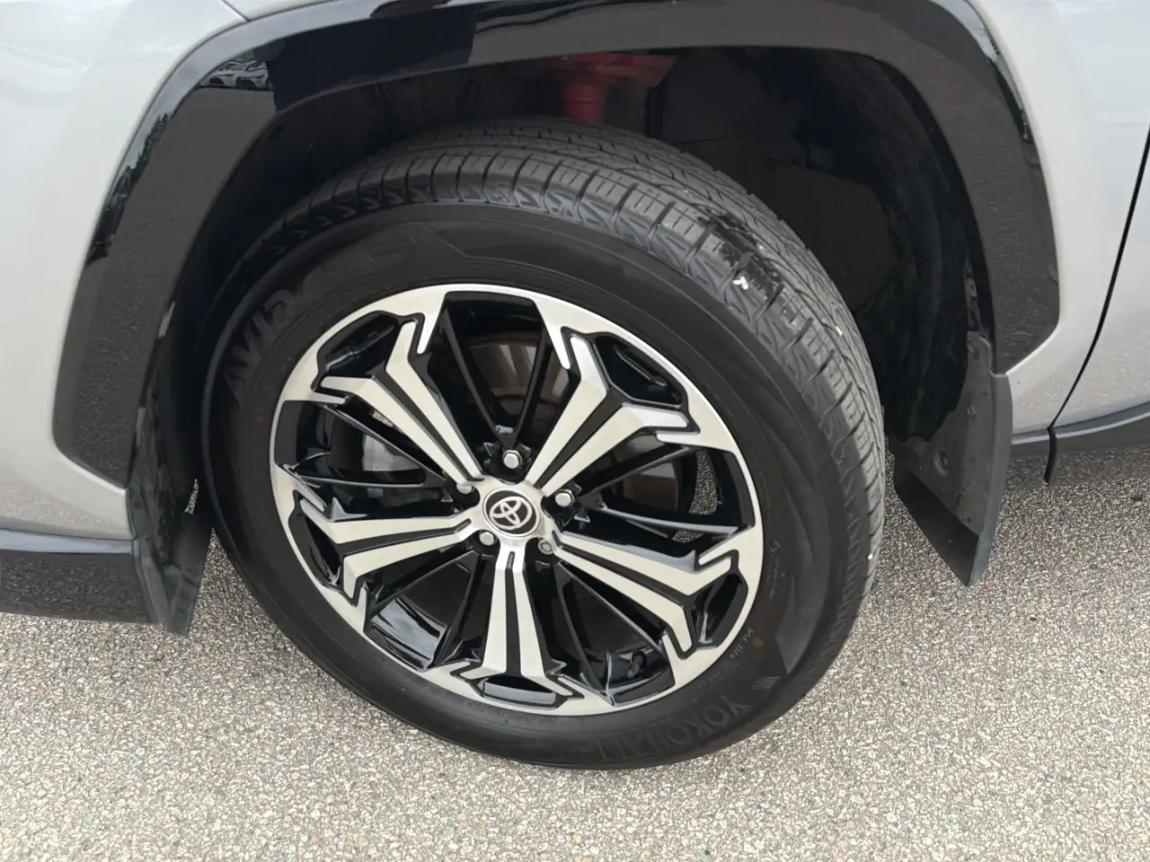 Toyota RAV 4 Prime снимка Toyota RAV 4 Prime