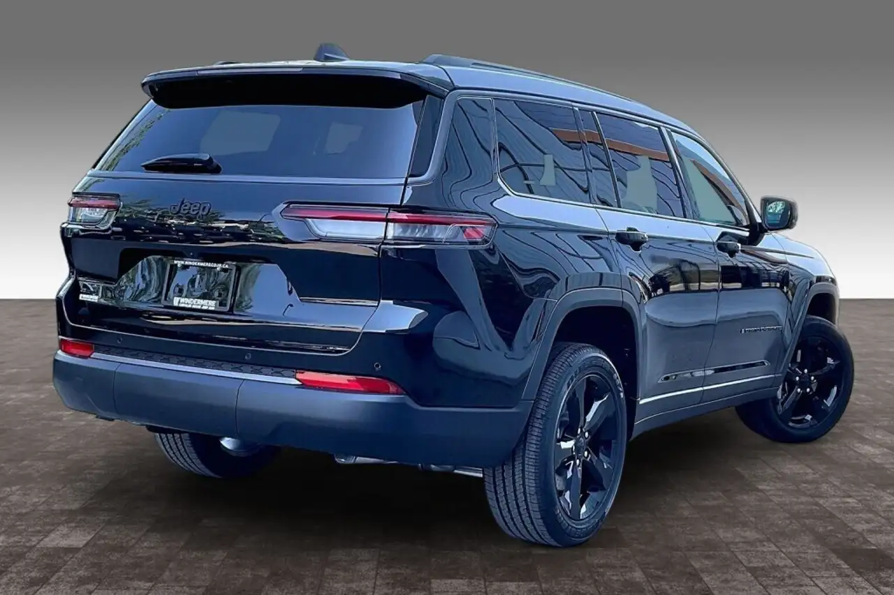 Jeep Grand Cherokee снимка Jeep Grand Cherokee