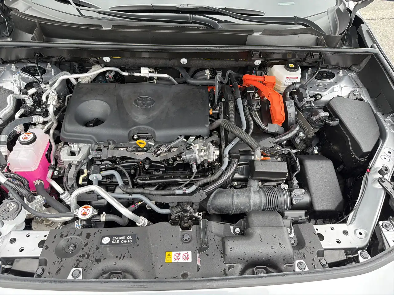 Toyota RAV 4 Prime снимка Toyota RAV 4 Prime