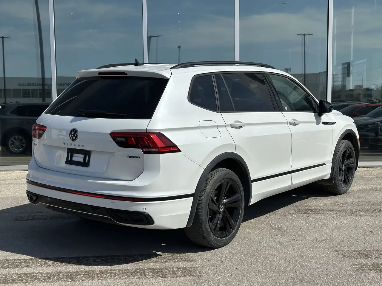 Volkswagen Tiguan снимка Volkswagen Tiguan