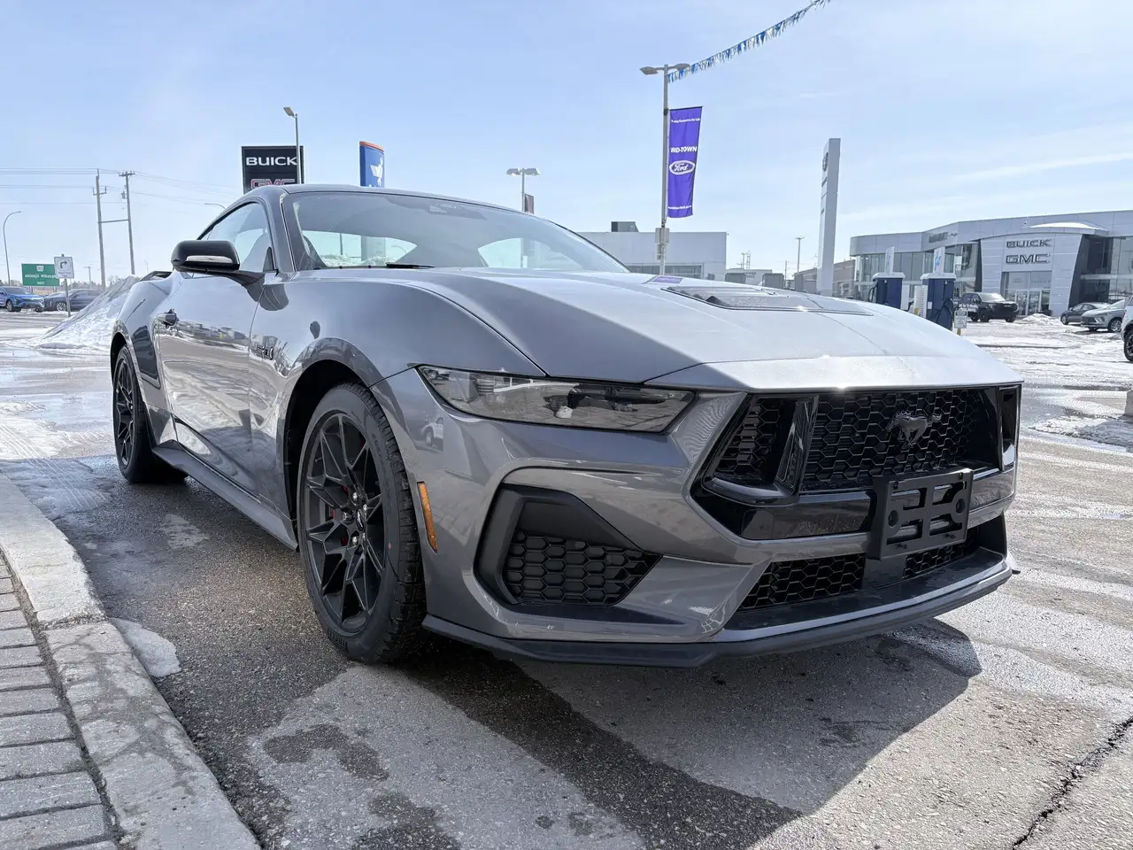 Ford Mustang photo Ford Mustang