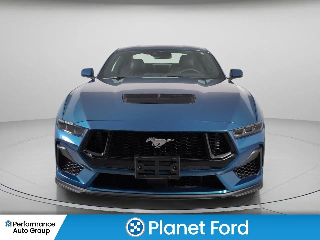 Ford Mustang photo Ford Mustang