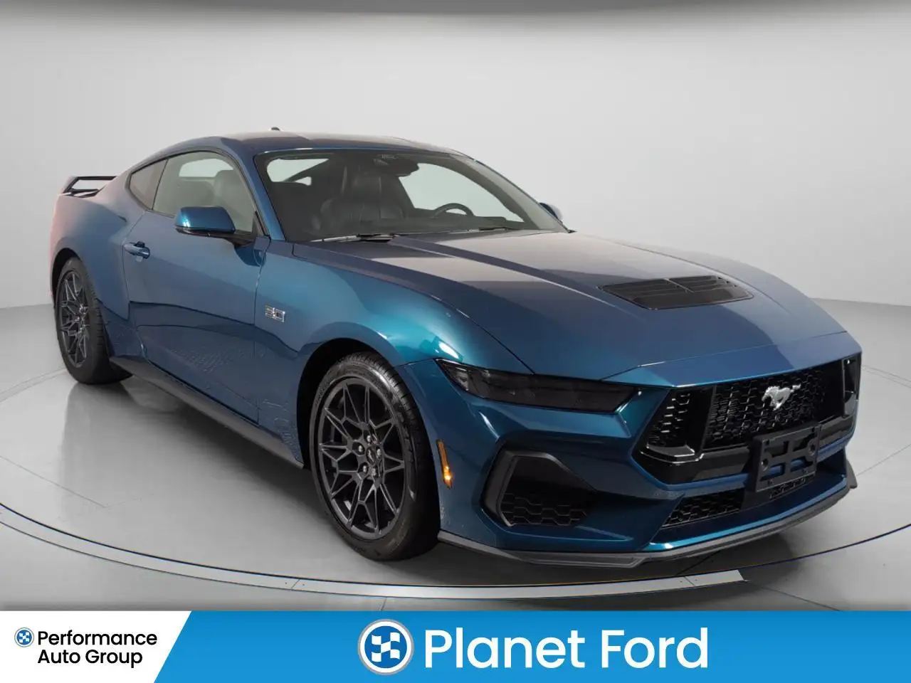 Ford Mustang photo Ford Mustang