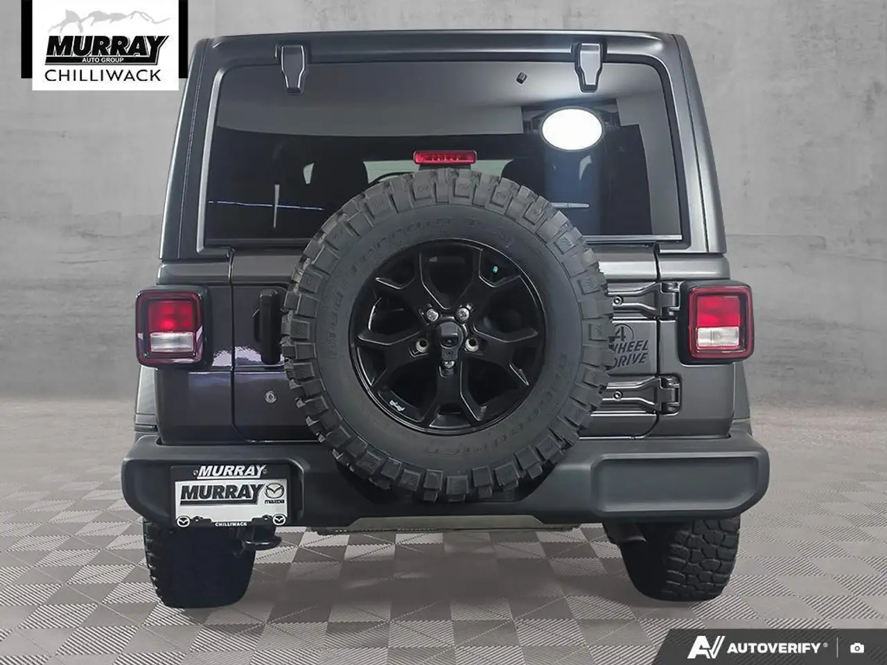 Jeep Wrangler photo Jeep Wrangler