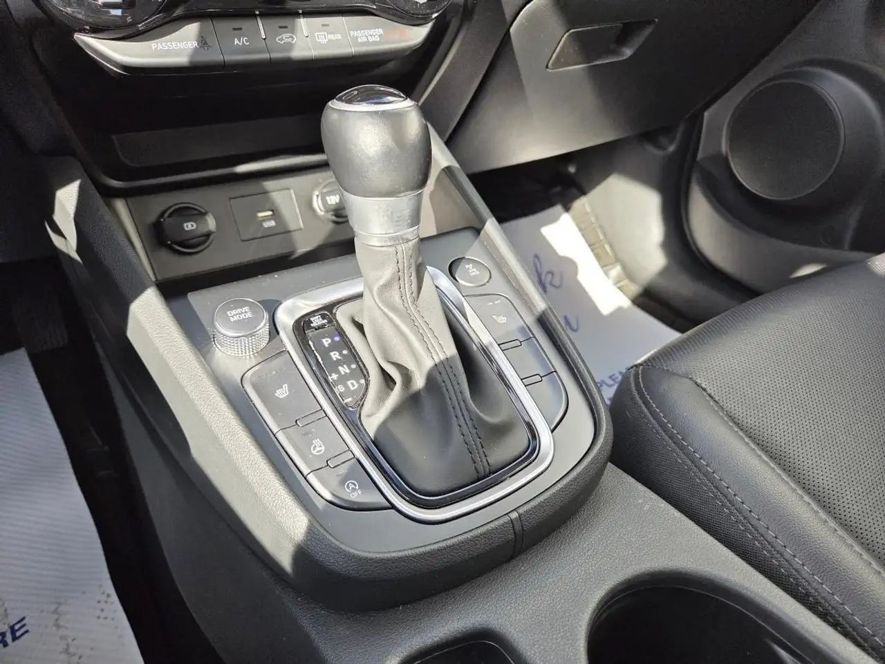 Hyundai KONA photo Hyundai KONA