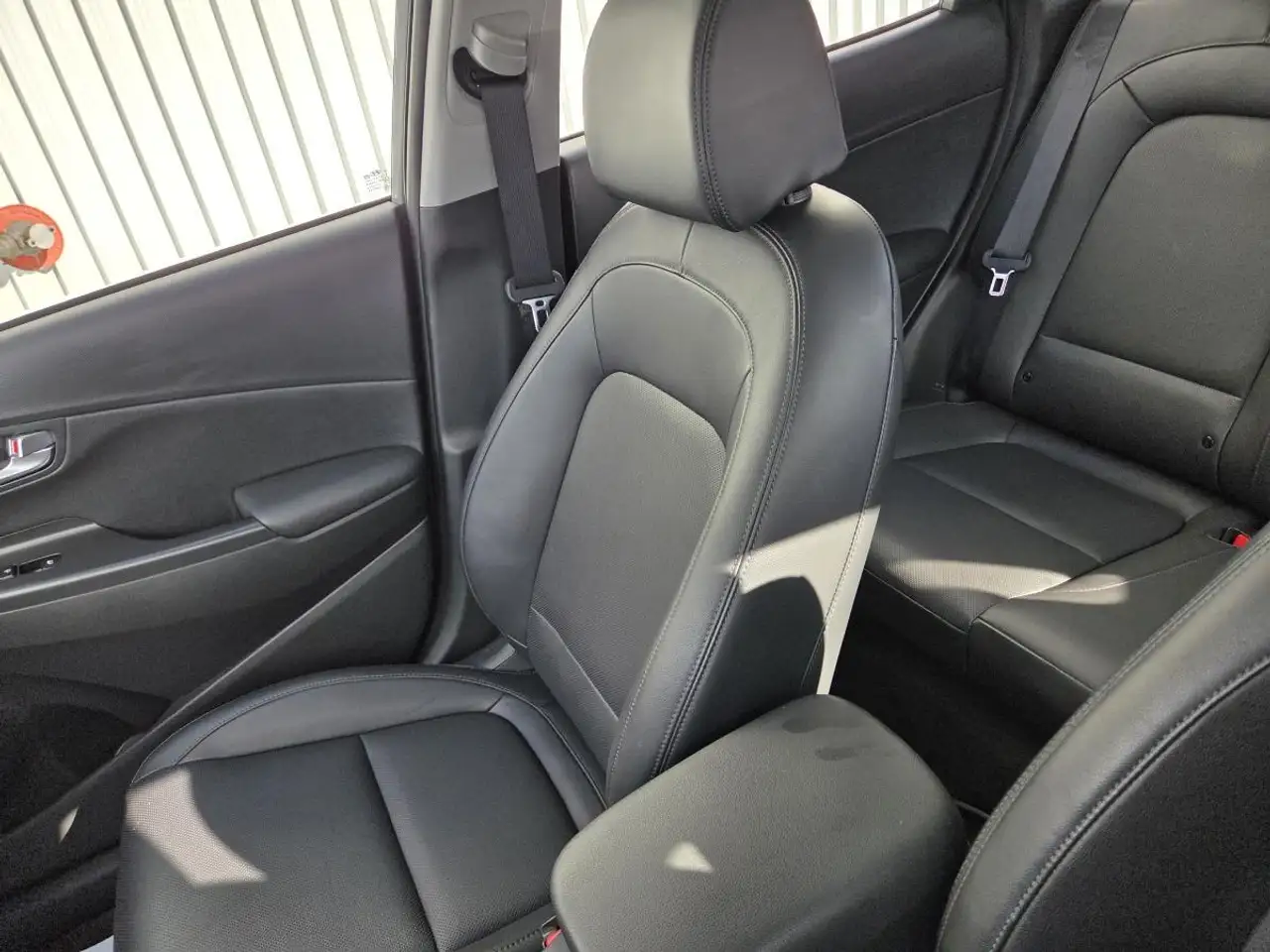 Hyundai KONA photo Hyundai KONA