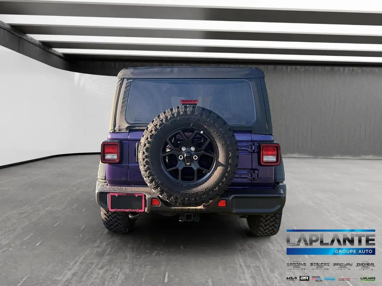 Jeep Wrangler photo Jeep Wrangler